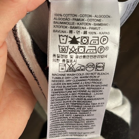 Levi's Black and White Striped Front Tie T-shirt Women's Size Large - Picture 6 of 6